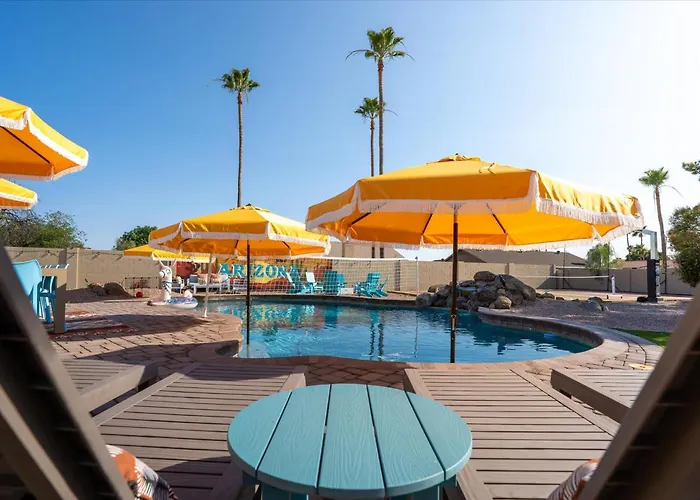 Holiday home Pickleball & Mini Golf Karaoke Game