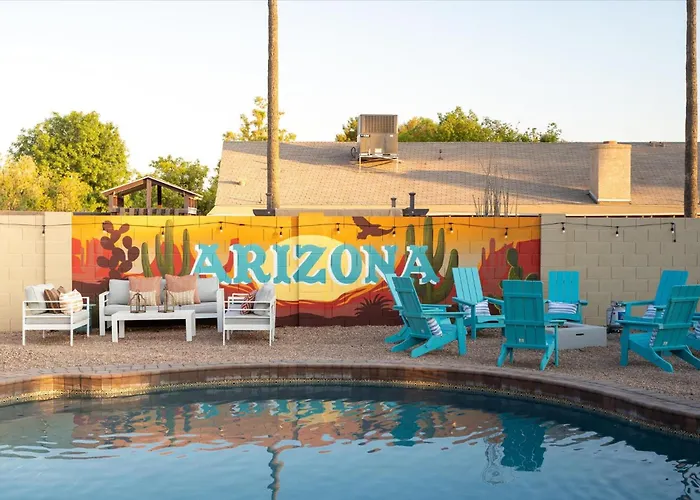 Pickleball & Mini Golf Karaoke Game Holiday home